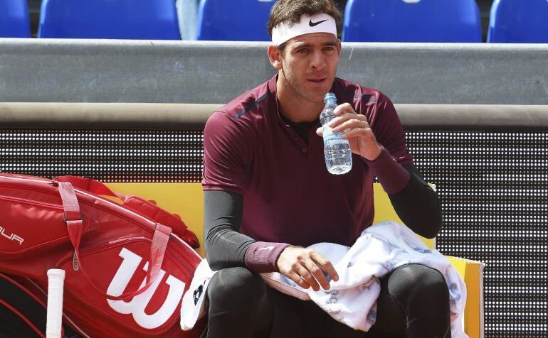 El tenista argentino Juan Martín del Potro durante el partido disputado ante el alemán Dustin Brown torneo de Múnich en Alemania