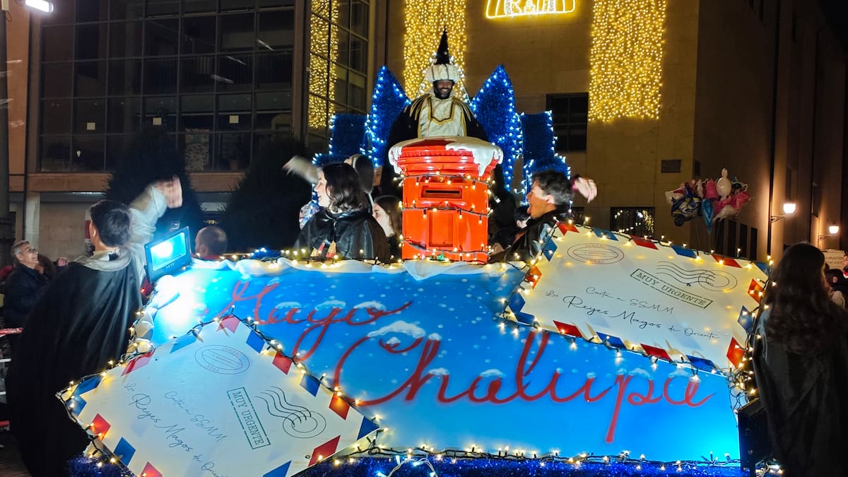 El Mago Chalupa recoge la llave mágica de Ponferrada