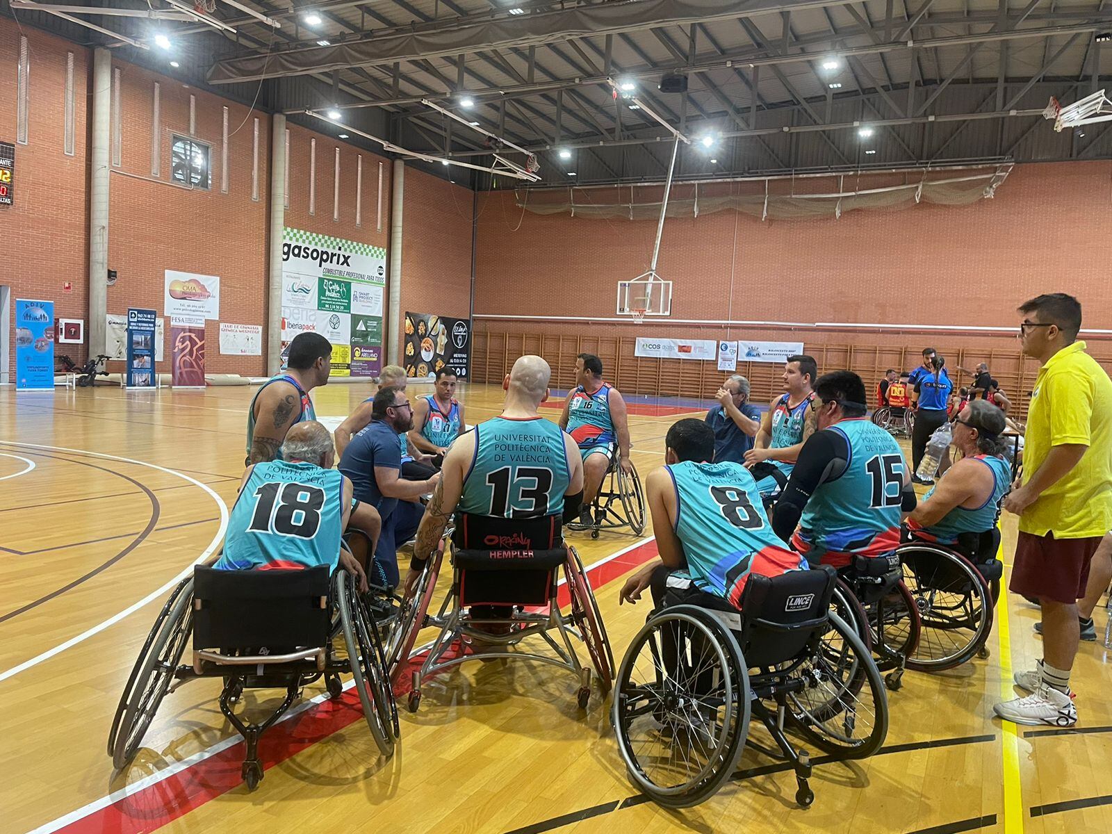 El baloncesto en Silla de ruedas se presenta en El Genovés