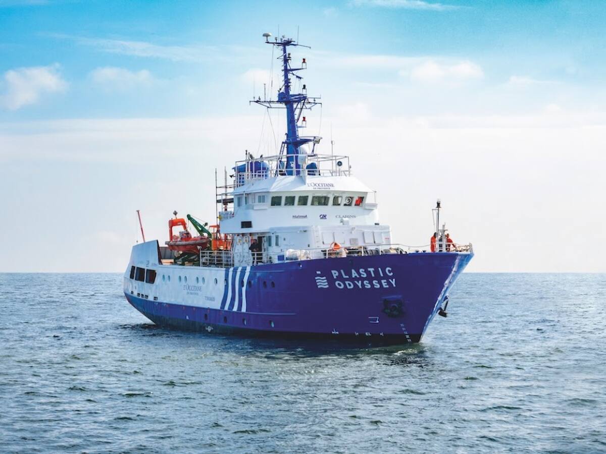 El buque Plastic Odyssey hace escala este sábado en el puerto de Málaga
