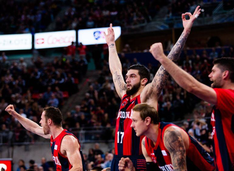 Celebración con la victoria del Baskonia.