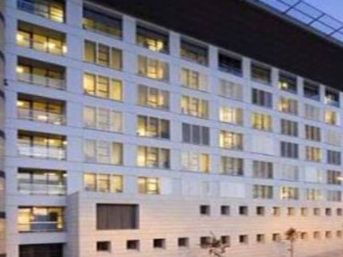 Los ginecólogos del CHUAC van a la huelga en abril