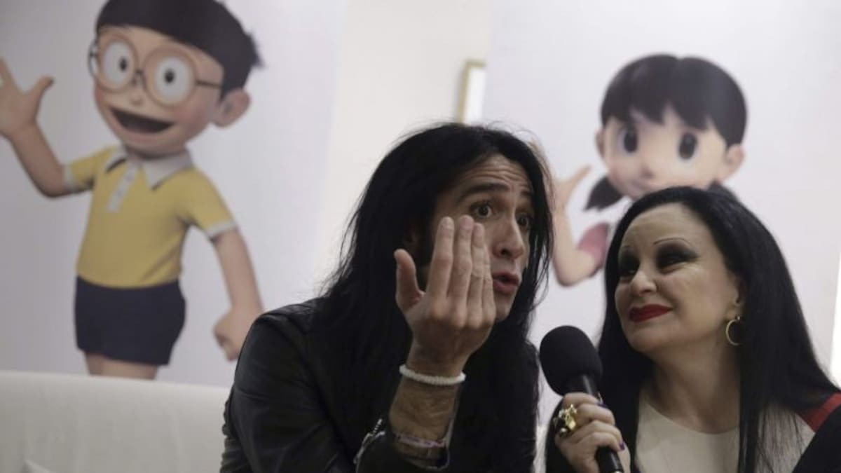 Alaska y Mario Vaquerizo doblan la versión española de “Stand by me, Doraemon”.