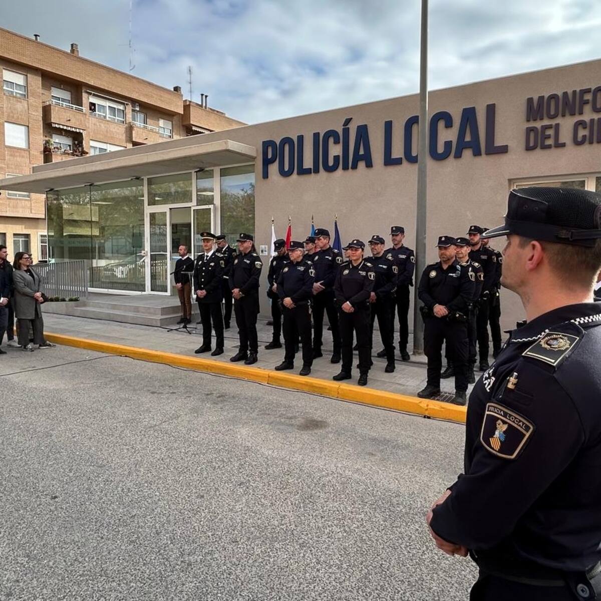 Monforte del Cid inaugura un nuevo retén de la Policía Local para reforzar la seguridad y modernizar el servicio