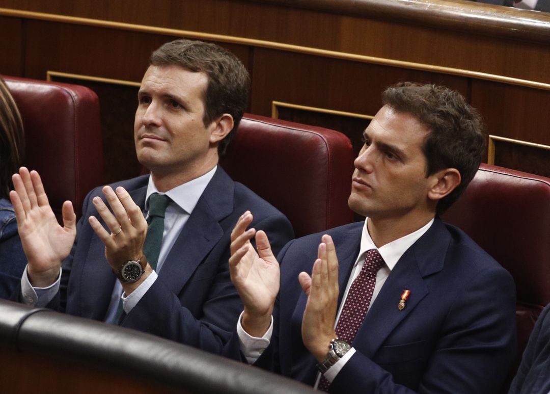 Pablo Casado y Albert Rivera, en el Congreso de los Diputados