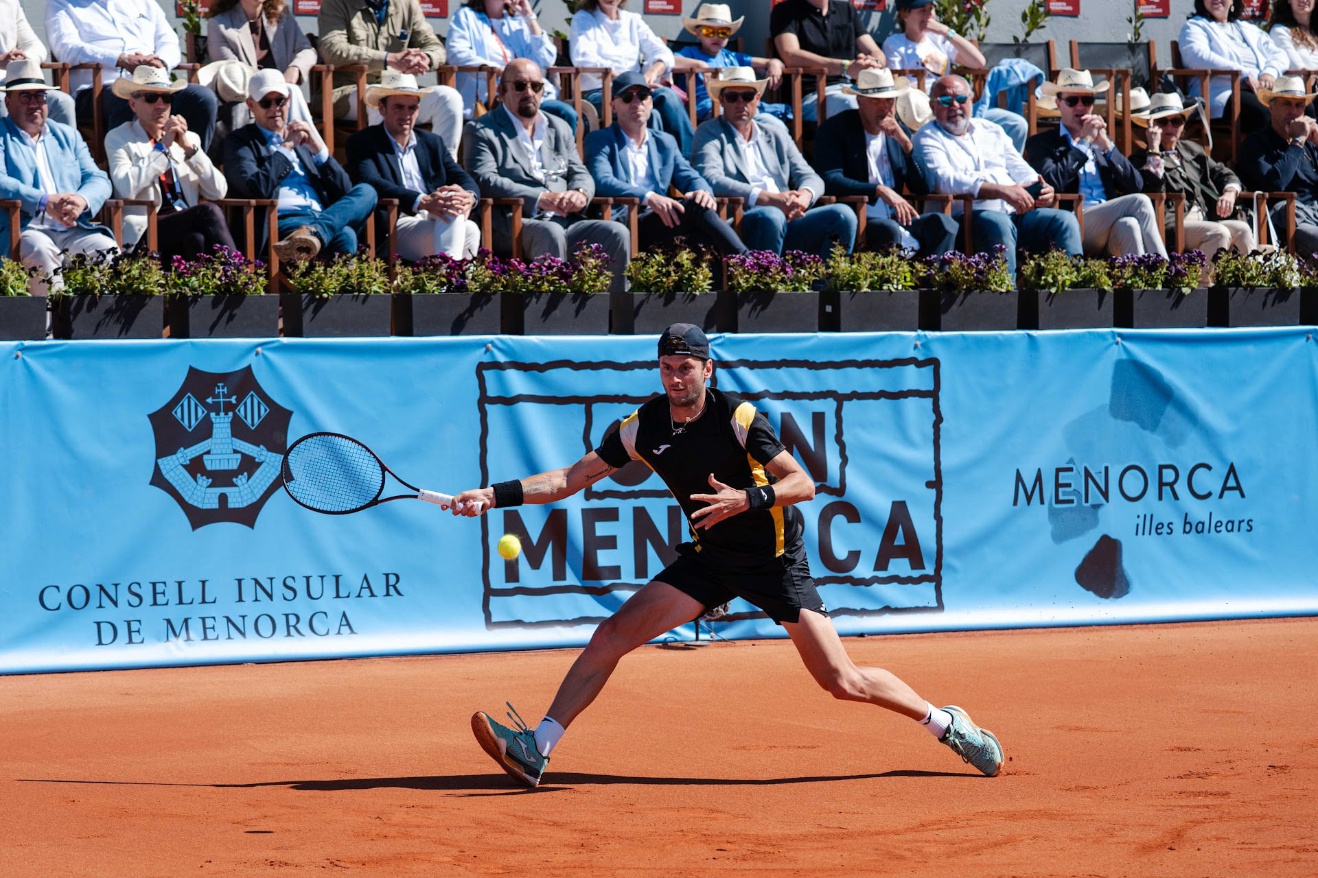 Raul Brancaccio va guanyar la final davant d'una pista plena de públic.