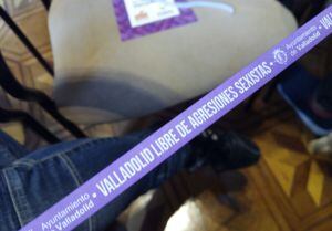 Una de las 30.000 pulseras que se han fabricado para la campaña