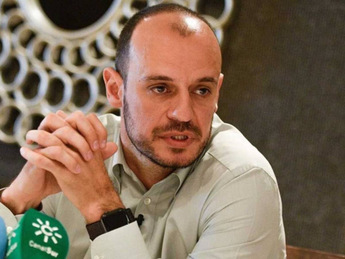 Carlos Jiménez dice adiós por motivos personales