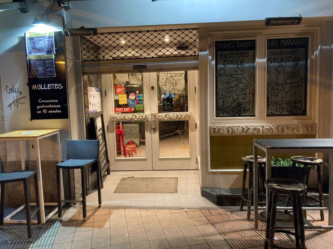 Reabren algunas bares en Vitoria esta tarde de martes