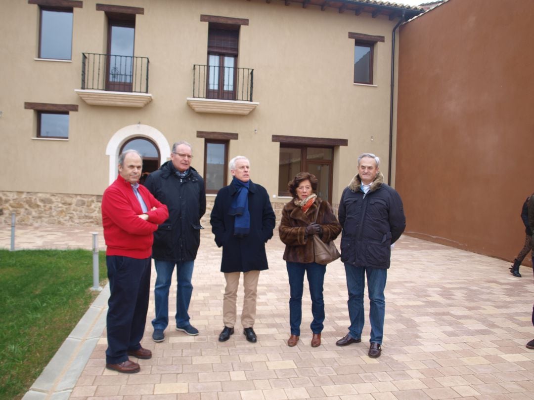 Visita al hotel con el que cuenta Becerril de Campos (Palencia)