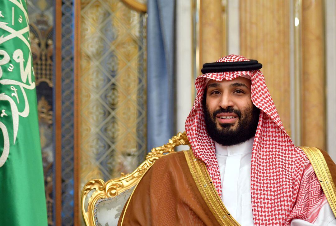 El príncipe Mohammed bin Salmán durante una reunión con Mike Pompeo.