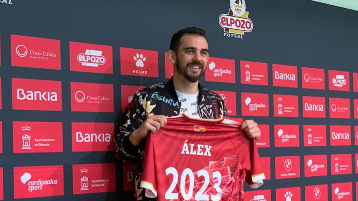 Álex Yepes: "Ojalá no conozca otro equipo que no sea ElPozo Murcia"