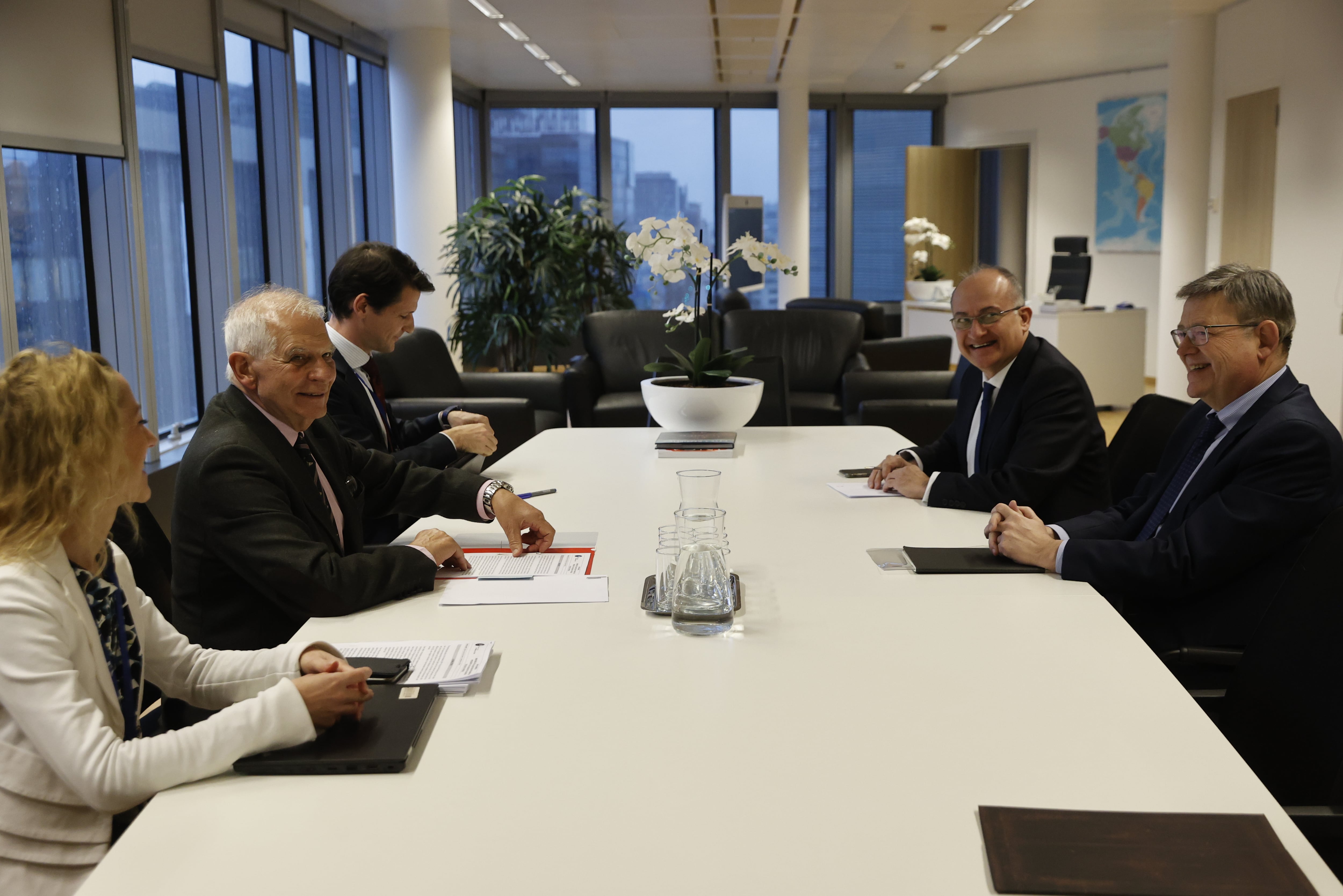 El Alto Representante de la Unión para Asuntos Exteriores, Josep Borrell, y el president de la Generalitat, Ximo Puig, durante un encuentro celebrado en Bruselas. Foto: GVA