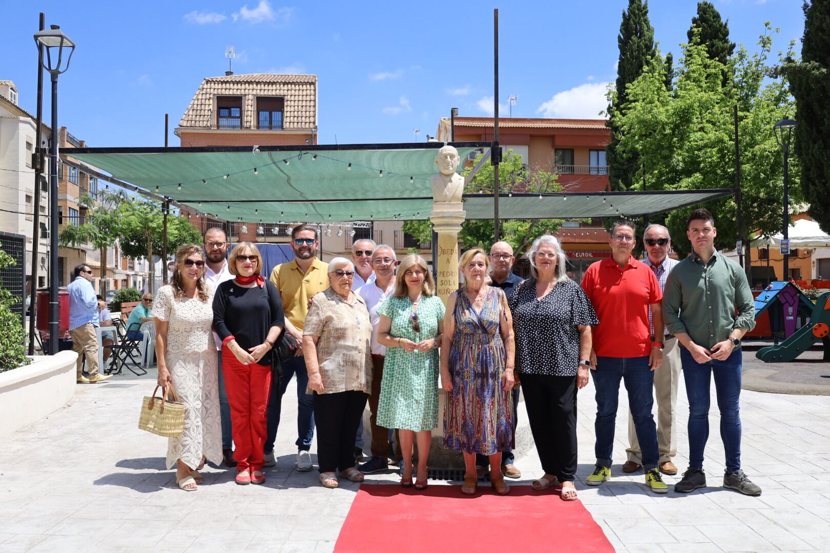 Inauguración del monumento al alcalde Pedro Sola