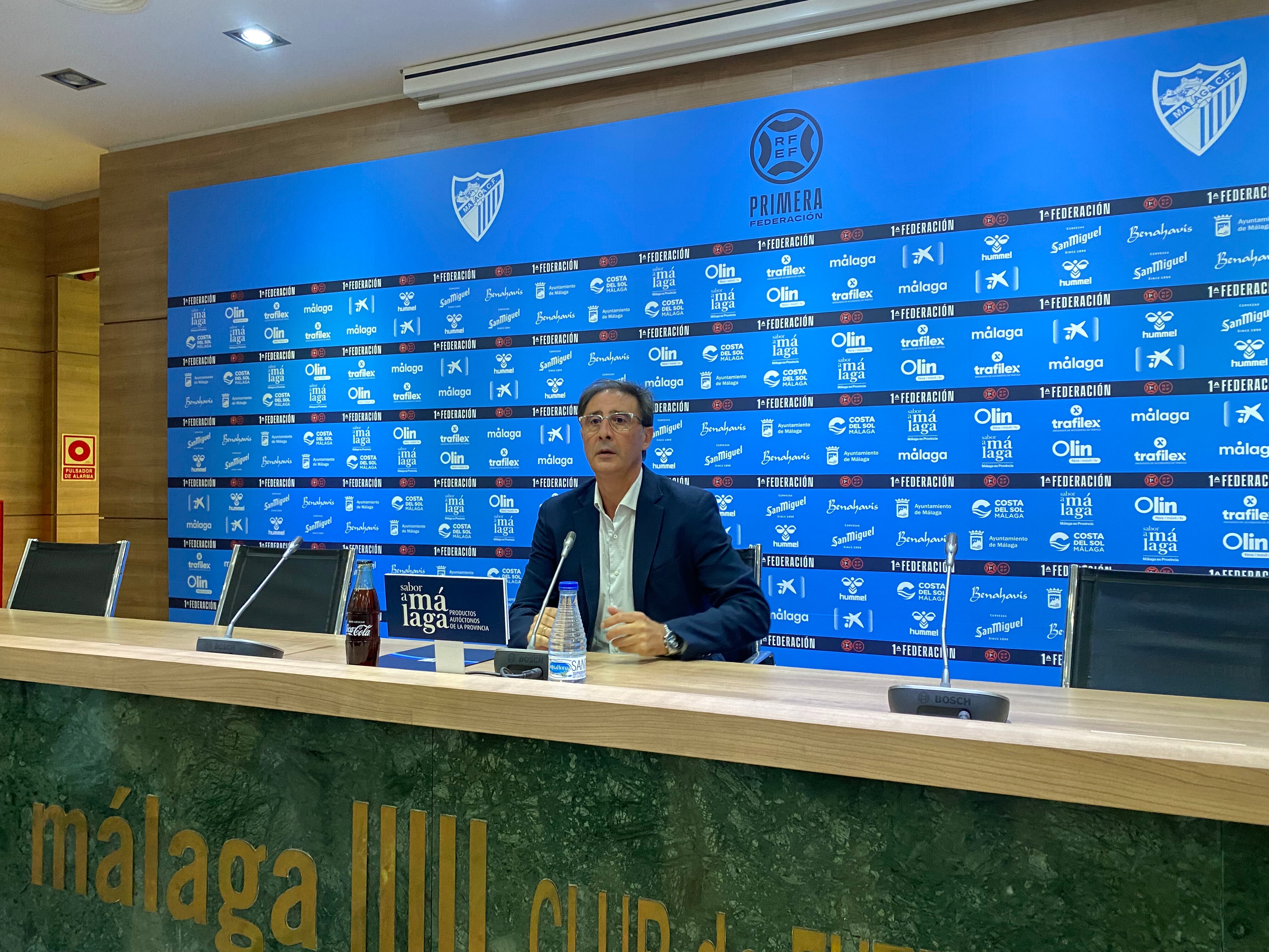 Loren Juarros en la rueda de prensa