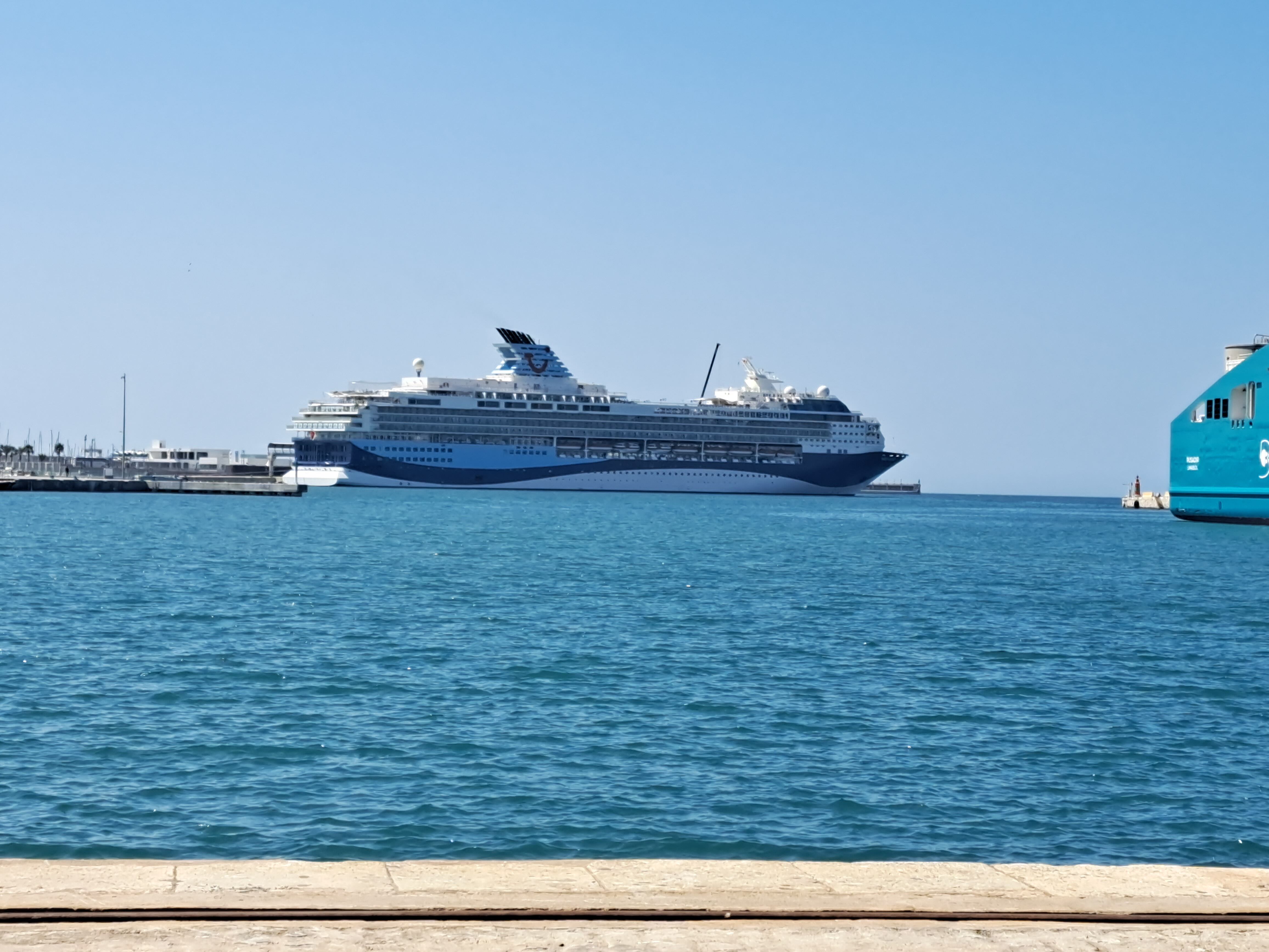 Marella Voyager en el puerto de Málaga