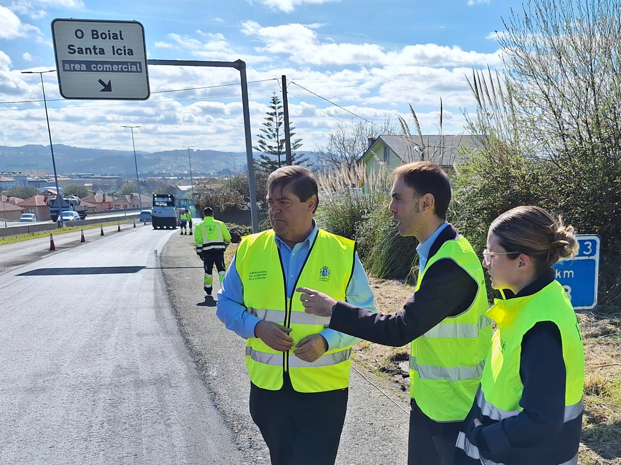 Abalde y García Olivares, este jueves en la FE-13 (foto: Subdelegación del Gobierno)