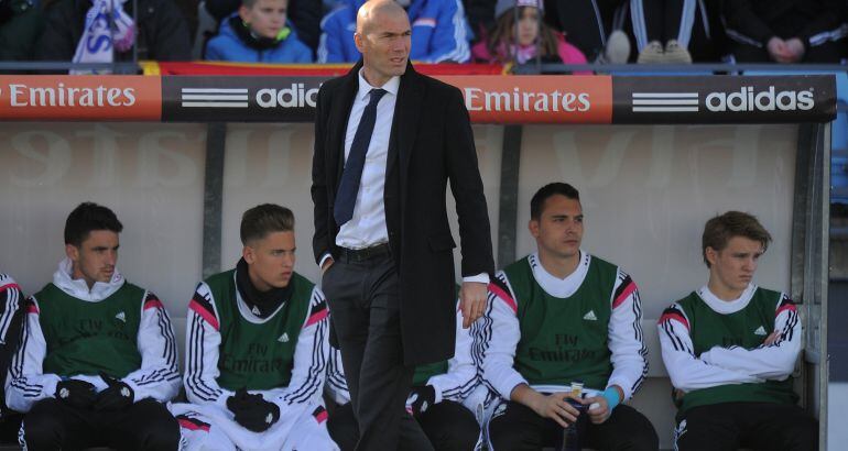 Zidane, en un partido con el Real Madrid Castilla.