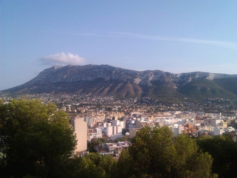 Vistas de la zona del Montgó, desde el Castillo de Dénia.