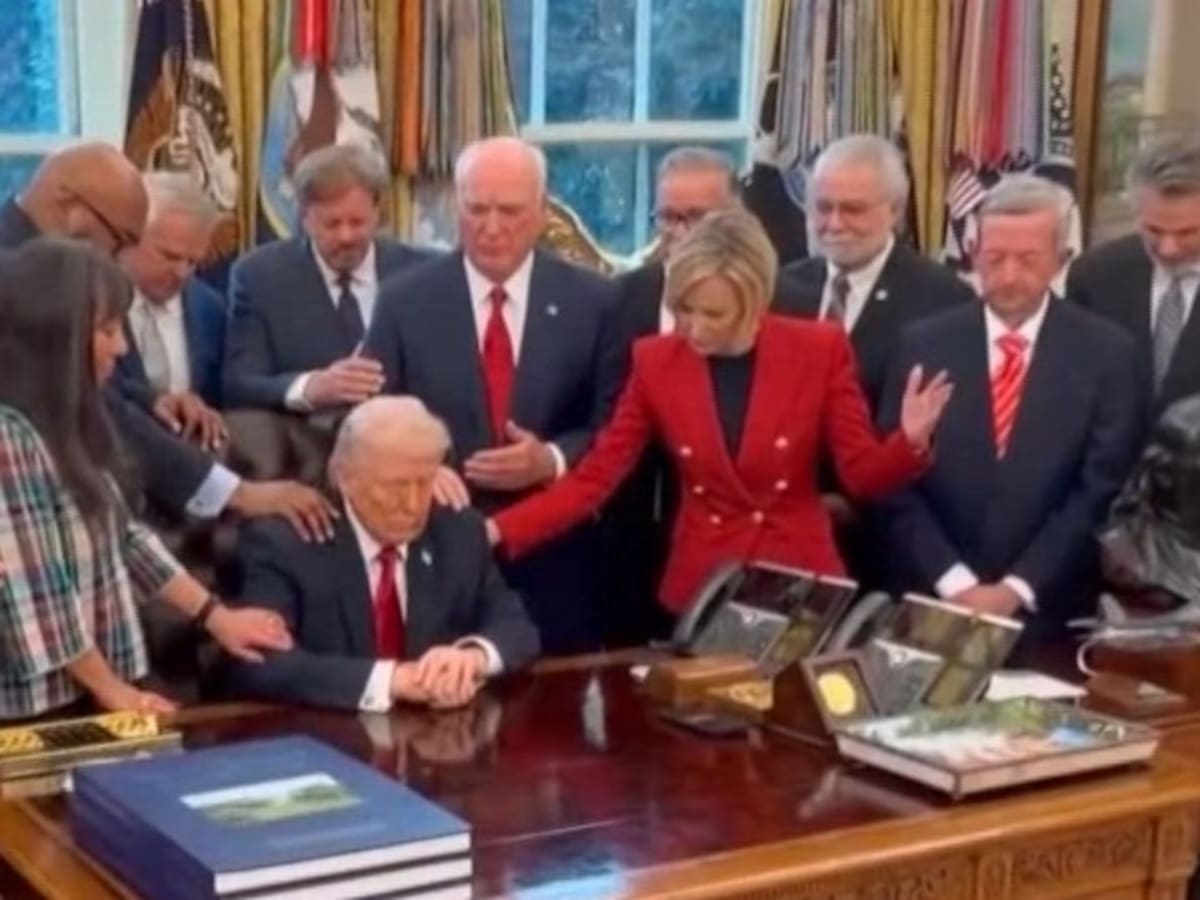 Trump se rodea de pastores evangélicos para rezar juntos por su figura y por Estados Unidos