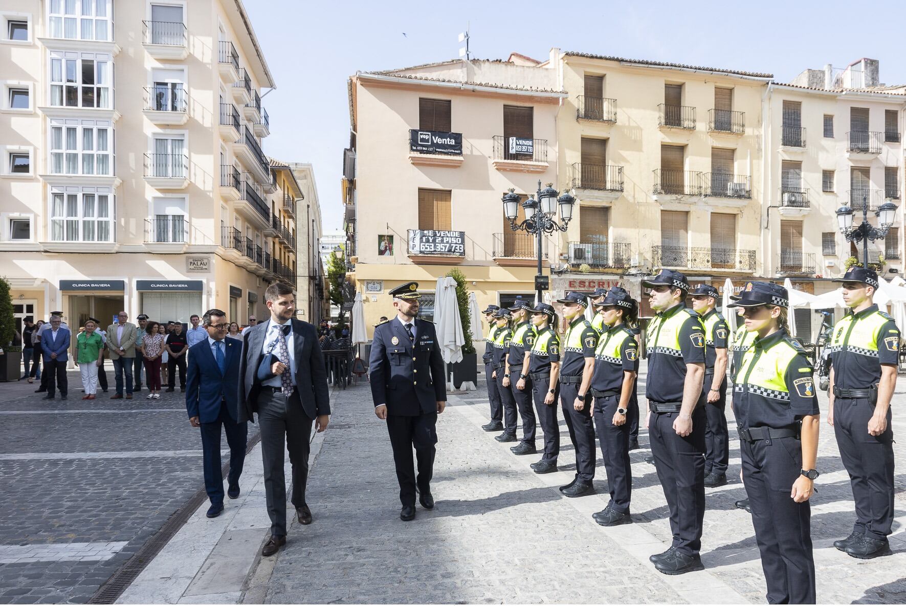 Los nuevos agentes de la Policía Local en el acto de bienvenida.