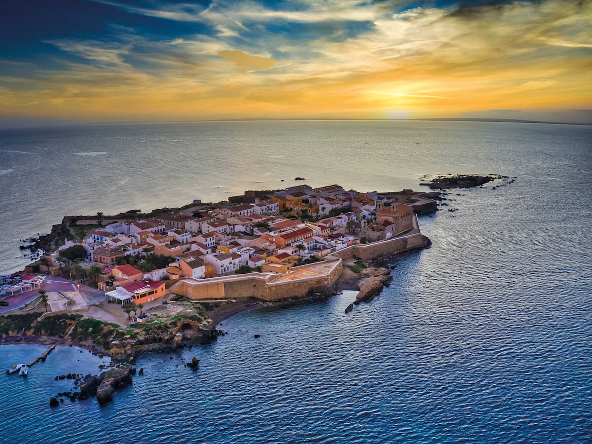 Tabarca pedirá ser entidad local menor