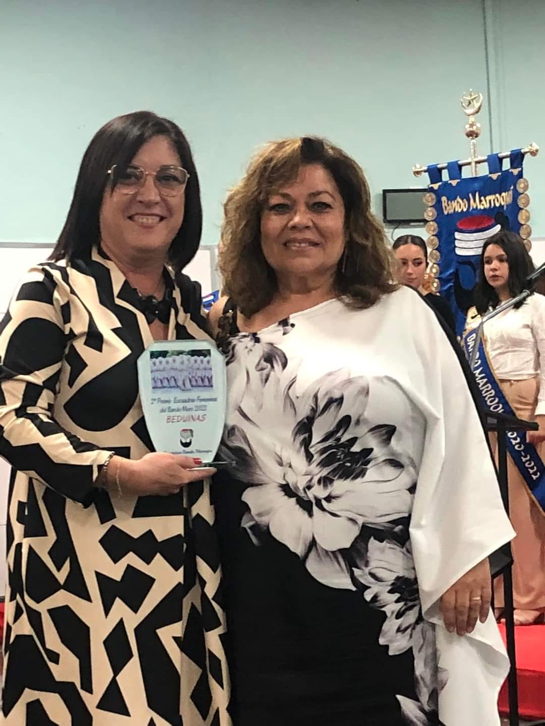 La escuadra de Beduinas recoge su premio