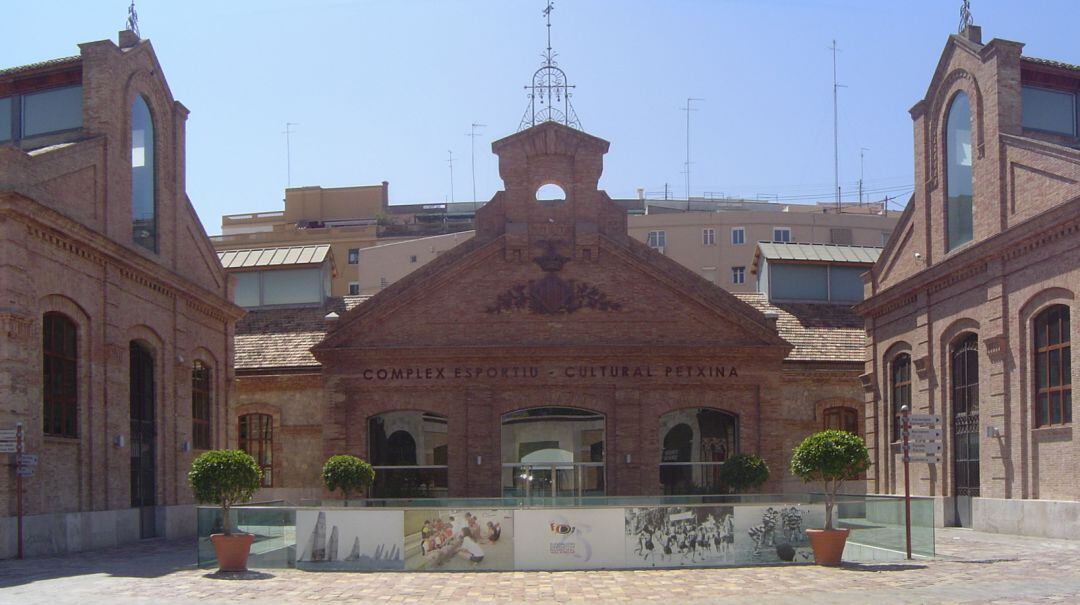 Complejo Deportivo-Cultural de la Petxina en València