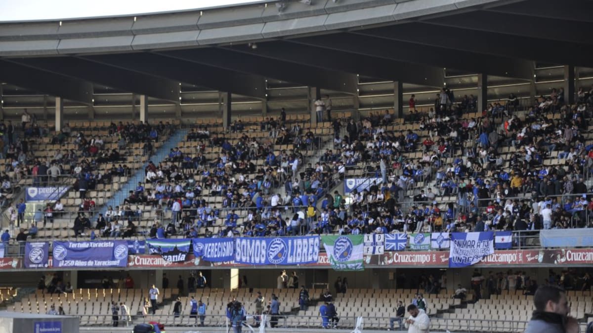 La directiva del Xerez DFC, declara el partido ante el Mensajero, mediodía del club