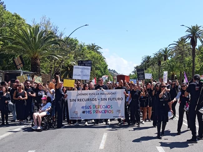 Manifestación convocada por la plataforma Neurodiverso por la educación inclusiva