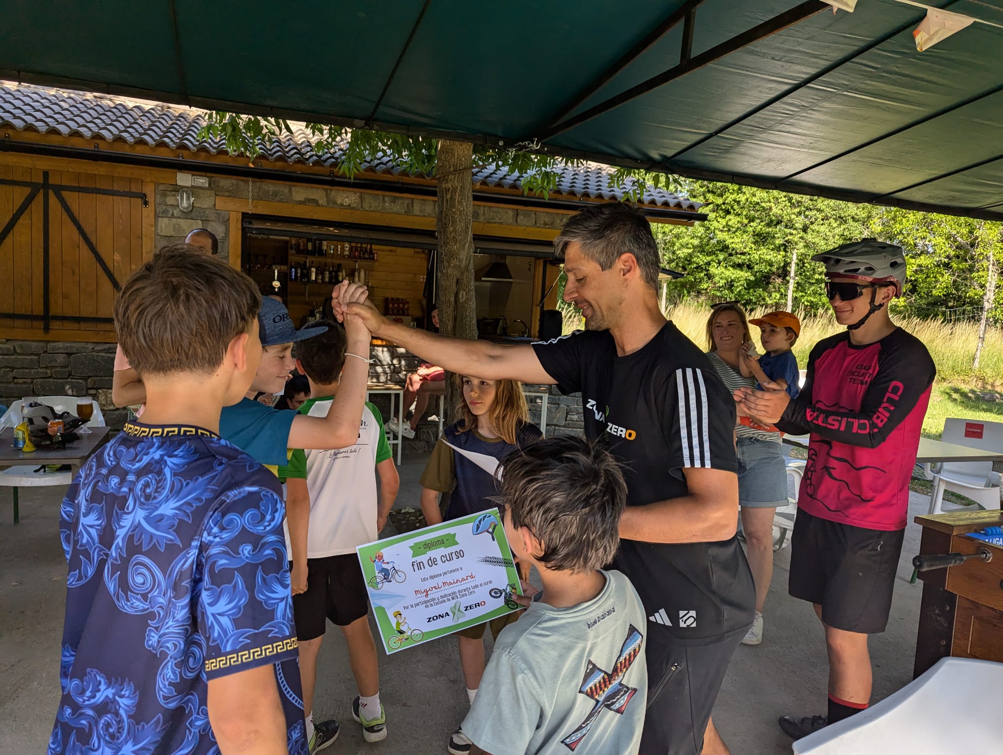 Zona Zero Pirineos y su apuesta por la nueva generación de ciclistas de montaña del territorio