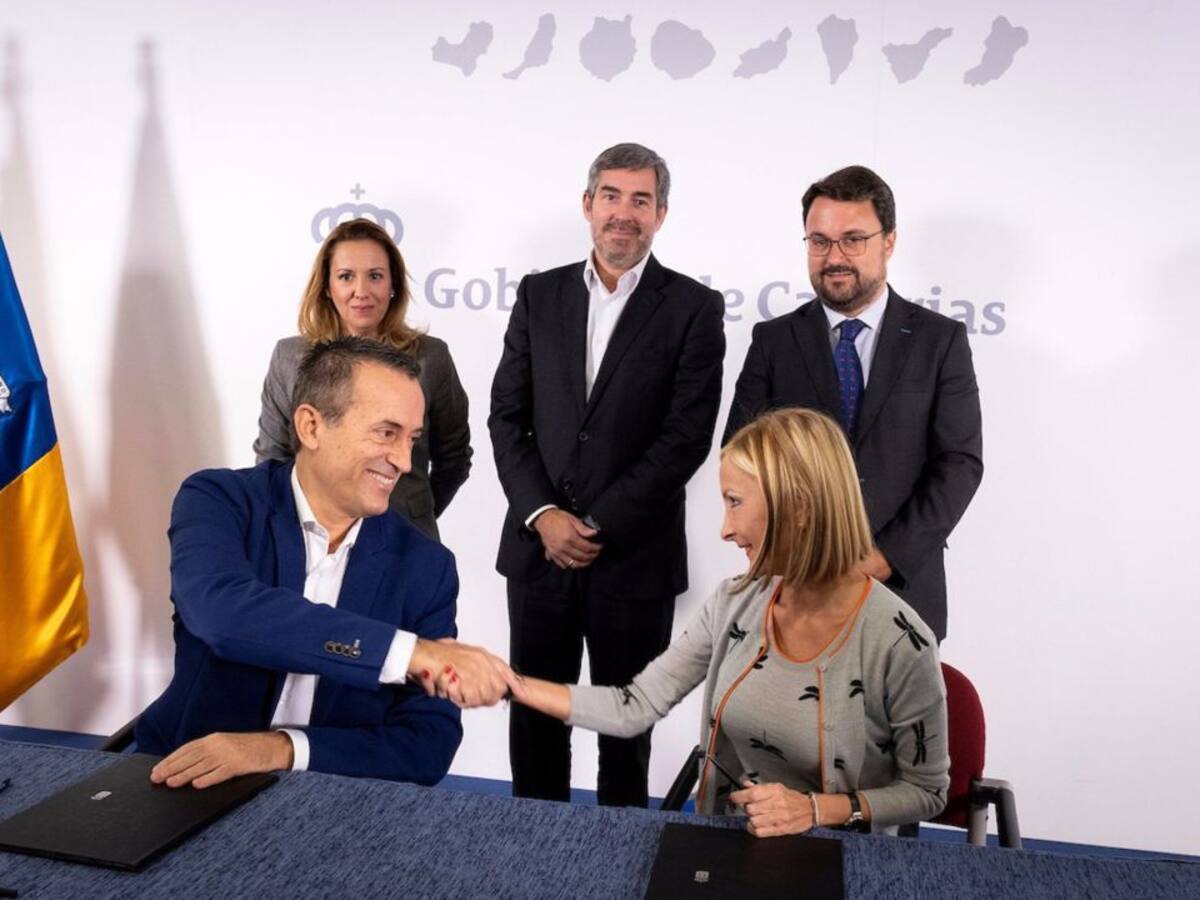 Servicios sociosanitarios, productos básicos de alimentación y la factura de la luz, exentos del IGIC