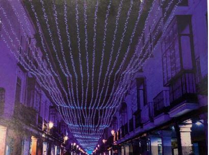 Huesca mantendrá parte de la iluminación durante las fiestas navideñas