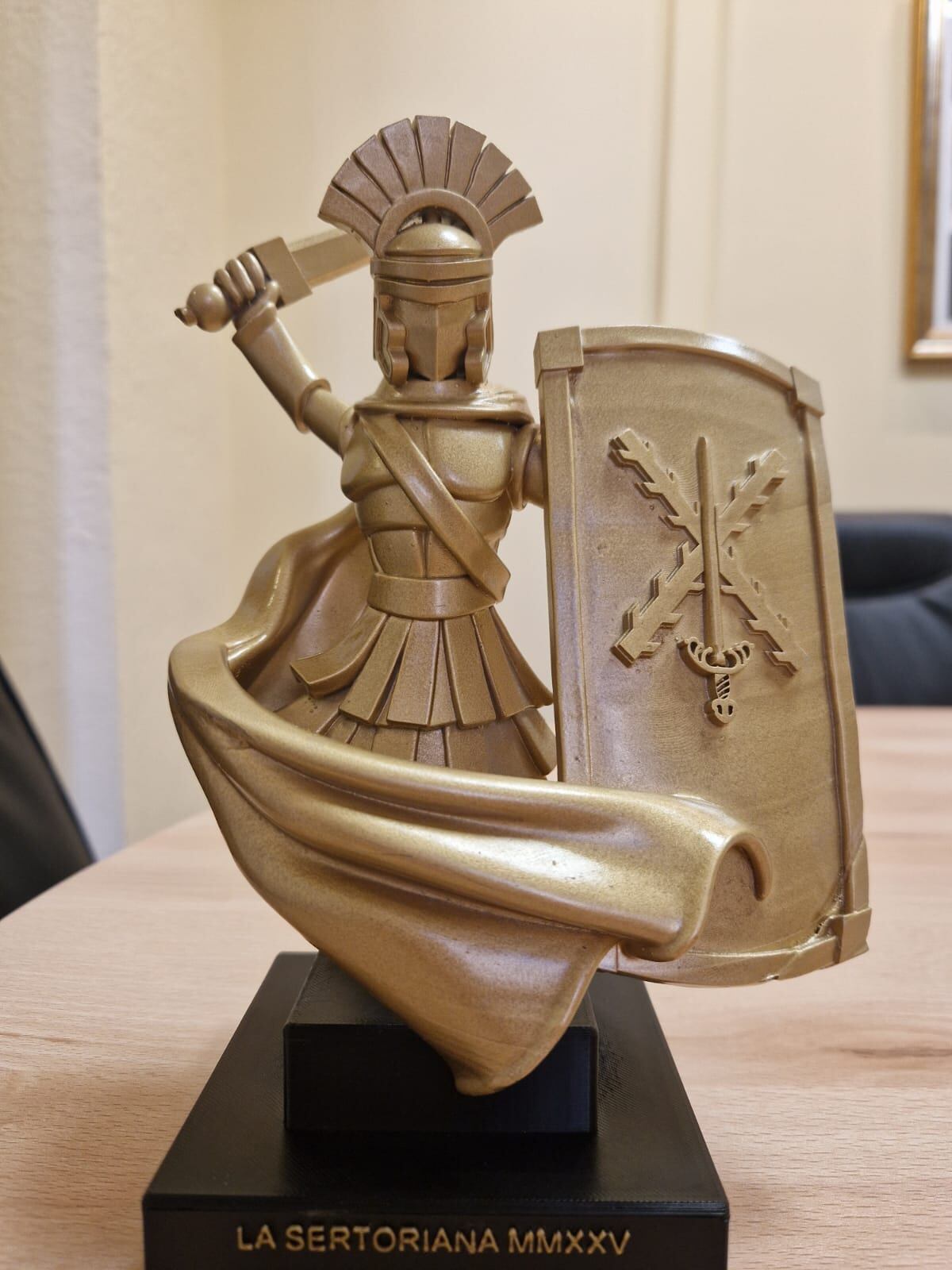 La Sertoriana ya tiene preparado su trofeo para los ganadores