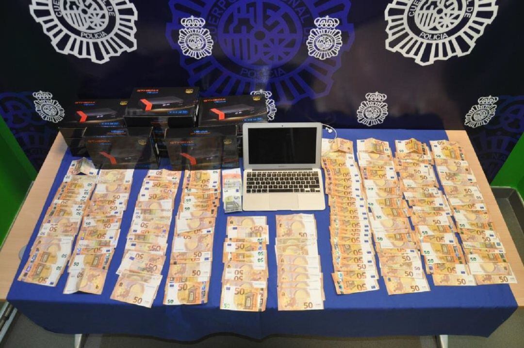 Material incautado por la Policía Nacional. 