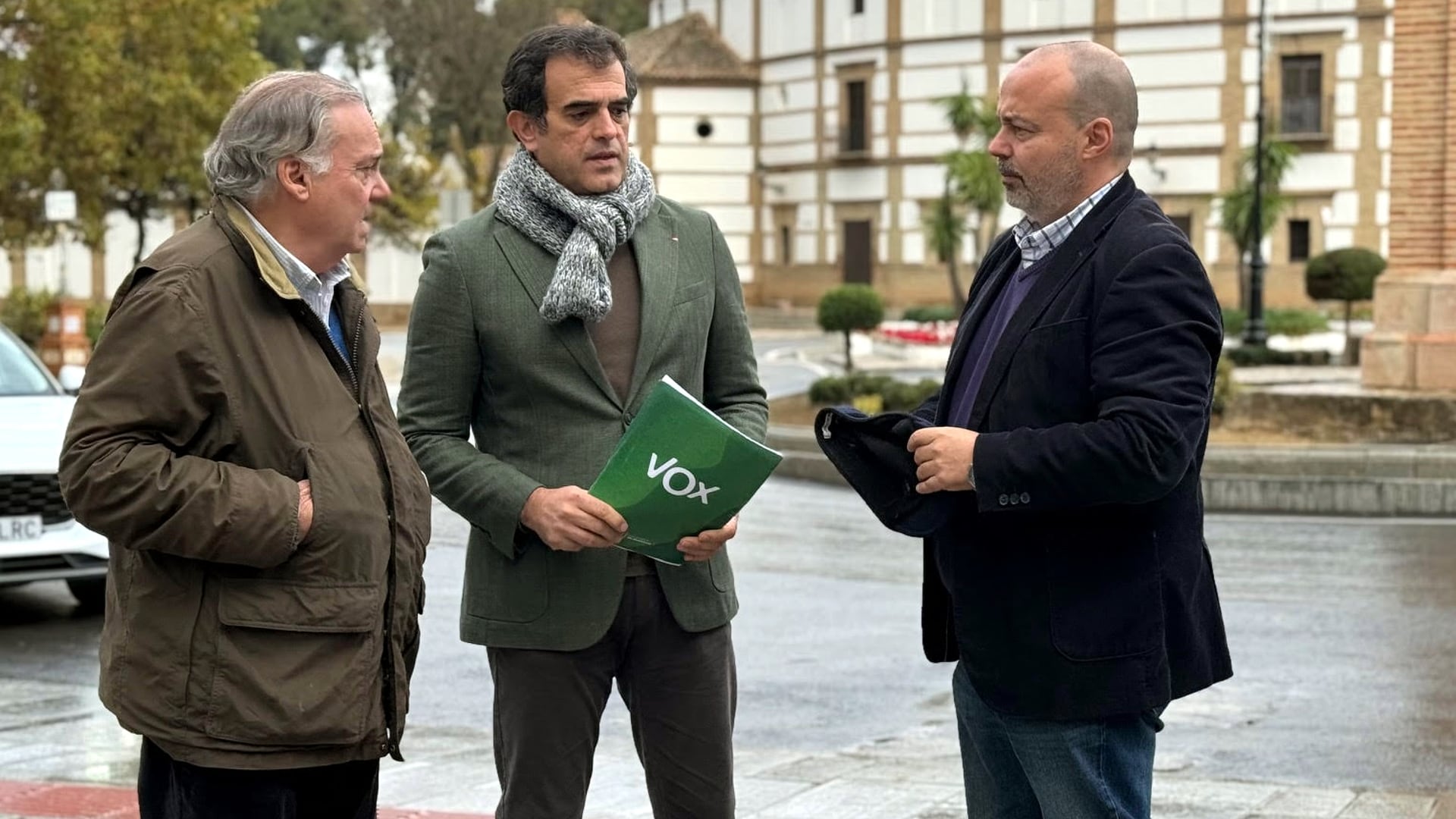 Antonio Sevilla (VOX) anuncia en Antequera las enmiendas de su partido a los presupuestos de la Junta