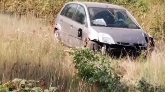 Estado en que quedaba el vehículo que se salió de la vía en la carretera de la Aguilera