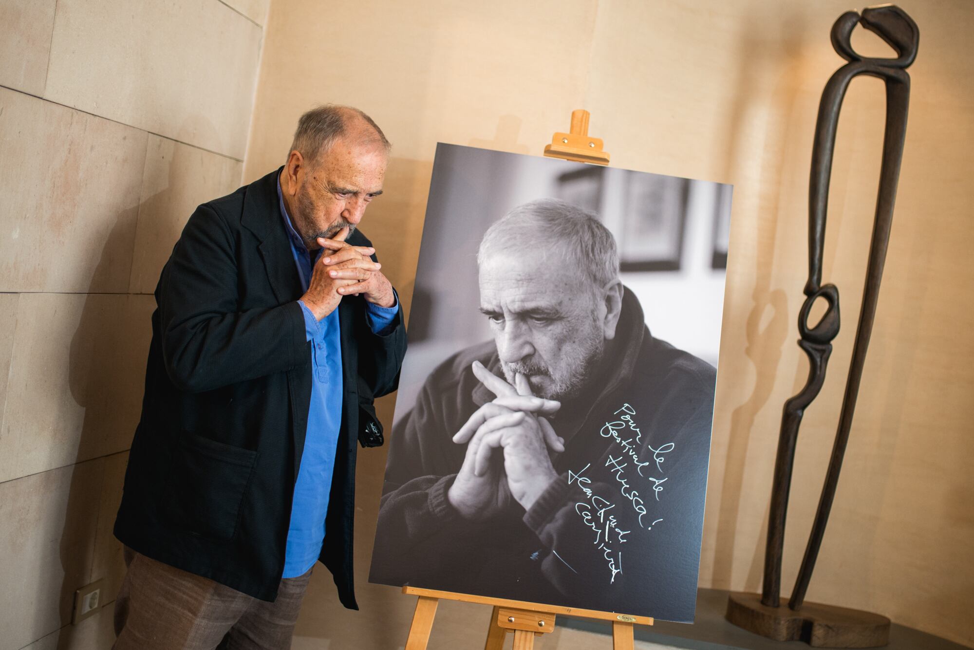 El director francés Jean Claude Carrière recibió el premio Luis Buñuel en 2016