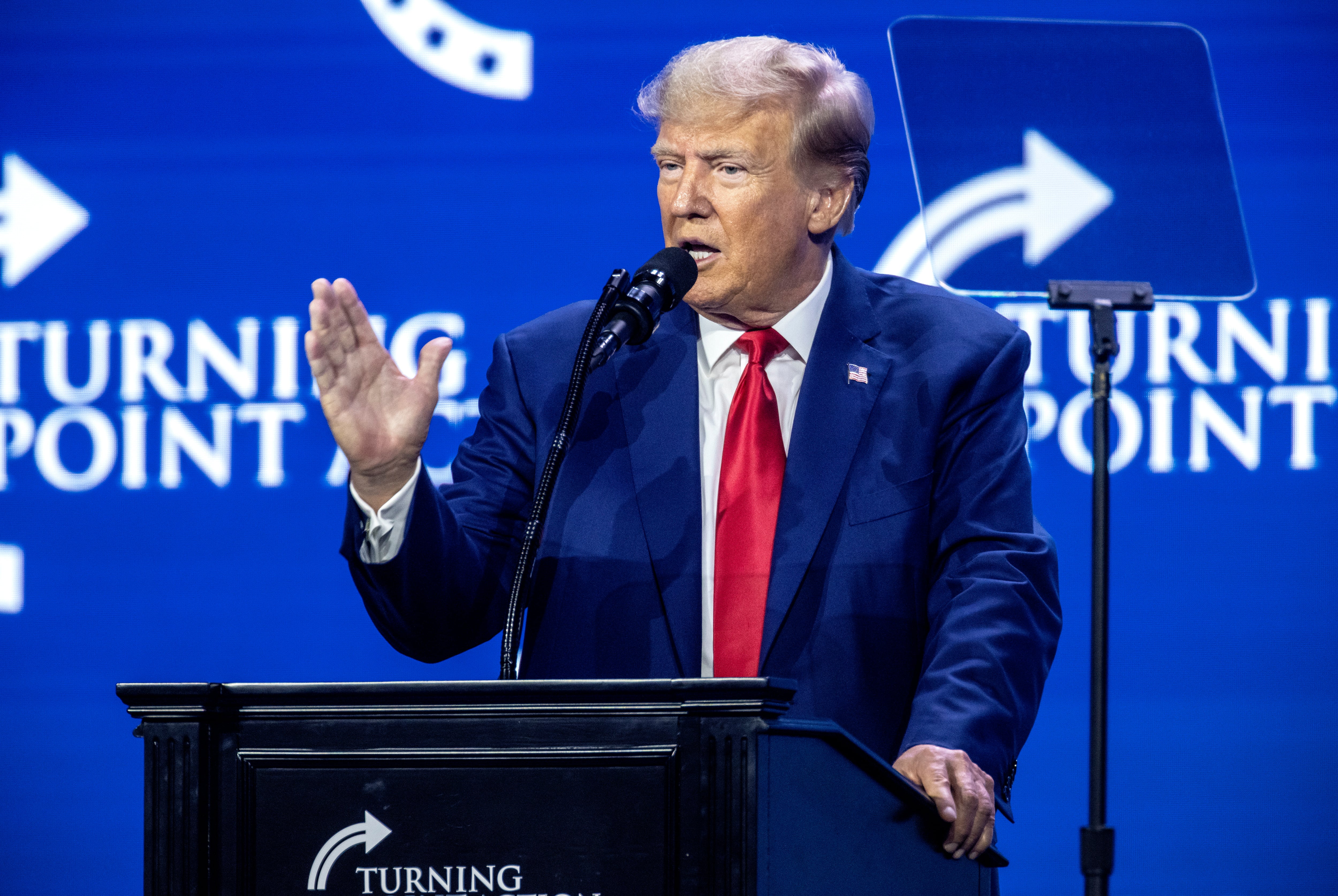 Donald Trump durante una conferencia en West Palm Beach, Florida