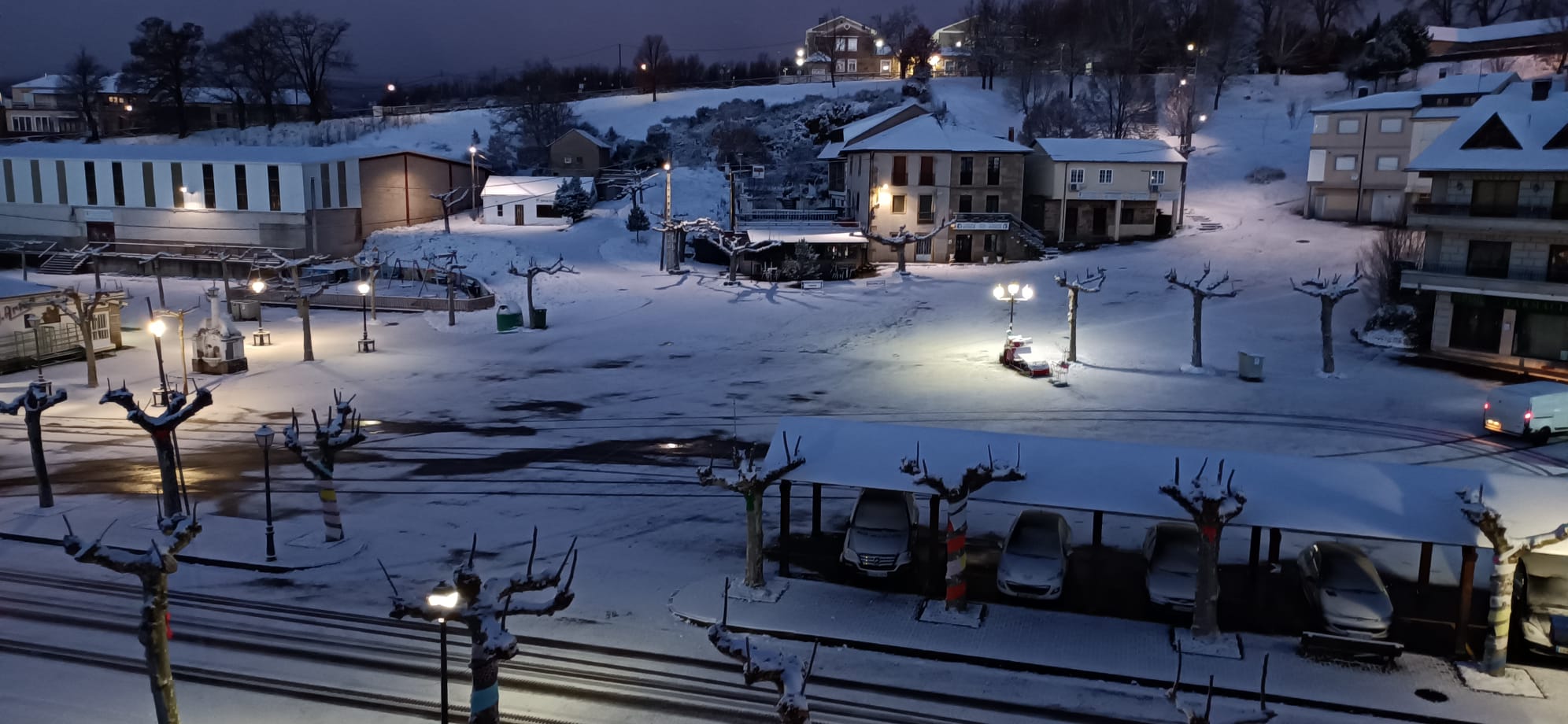 El Puente de Sanabria en la mañana de este miércoles. Foto cedida por Olaya de la Iglesia.