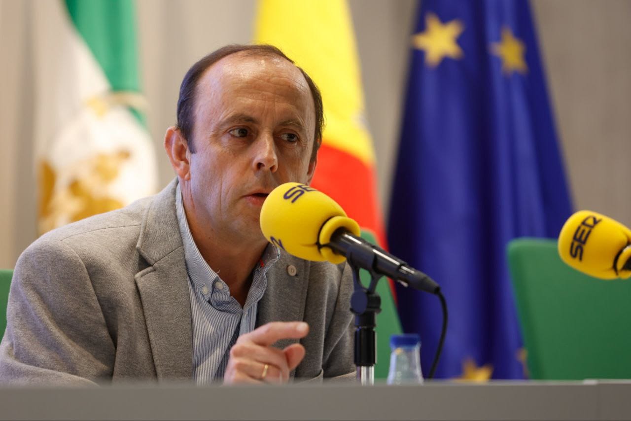 Emilio Camacho, catedrático de la Universidad de Córdoba, director de la Unidad de Excelencia María de Maeztu y miembro del Comité de Expertos Frente a la Sequía de la Junta de Andalucía