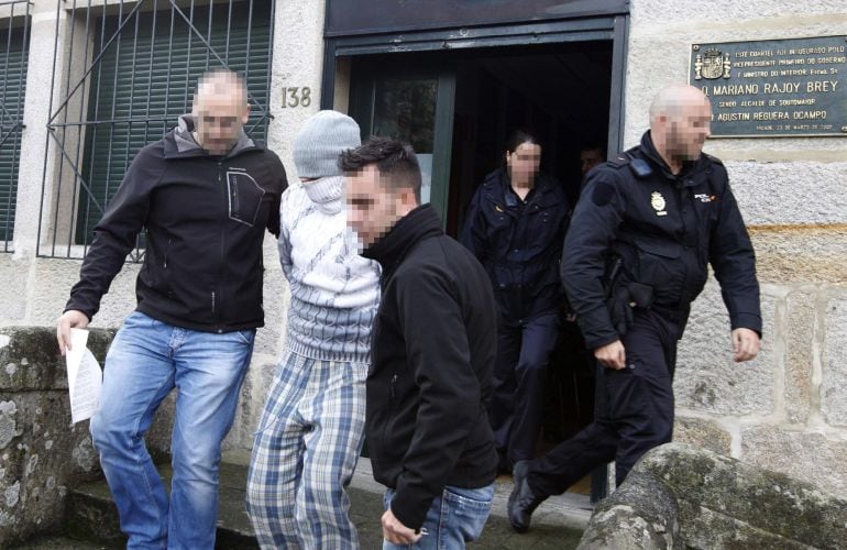 La Guardia Civil ha detenido a la expareja de la mujer asesinada acuchillada la pasada madrugada en Ponte Sampaio.