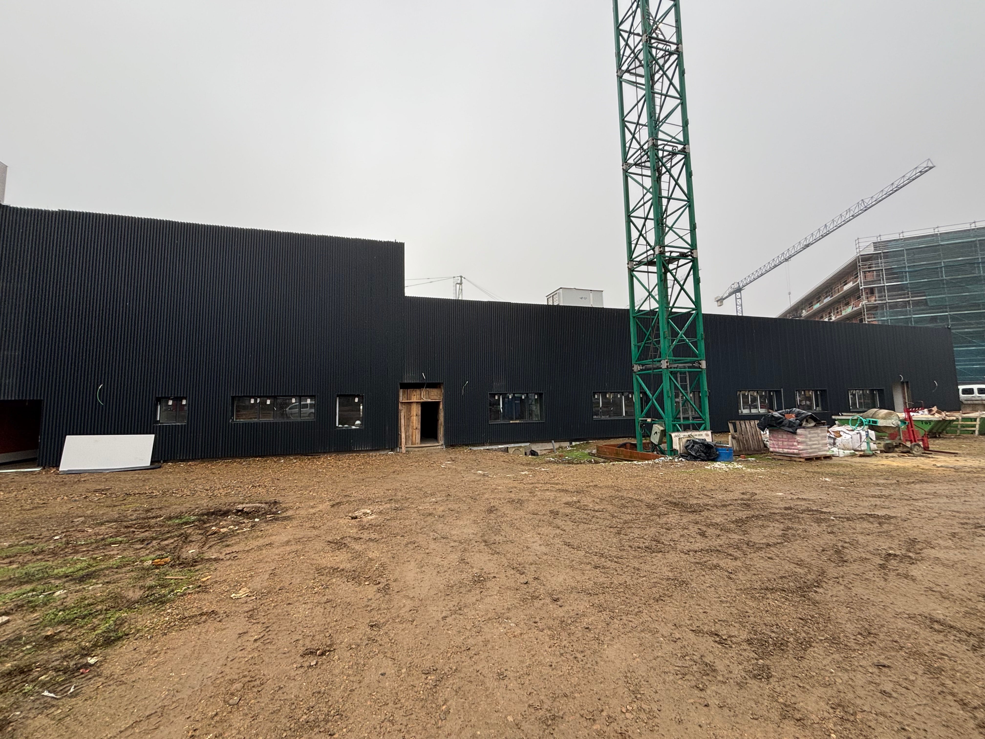 La consejera de Educación visita las obrs dle nuevo Conservatorio de León