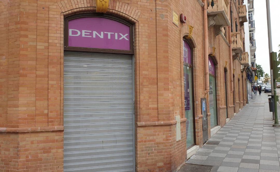 Clínica Dentix cerrada.