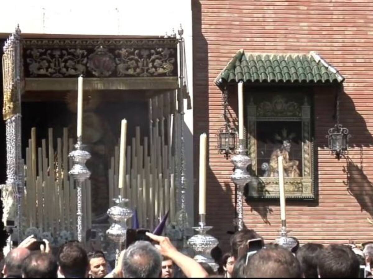 Salida Virgen Las Cigarreras