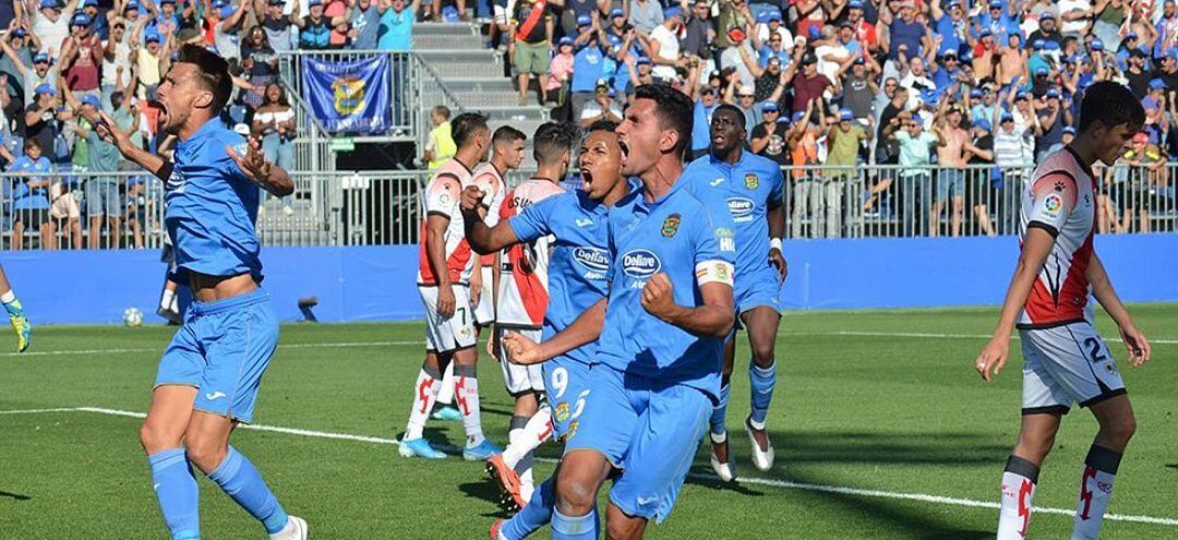 Los fuenlabreños han recibido ya en casa, sin ser vencidos, a A.D. Rayo Vallecano, Real Sporting de Gijón o Real Oviedo C.F.