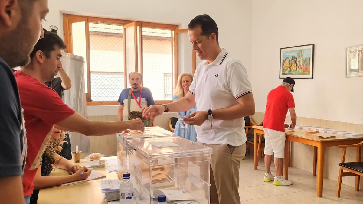 El PSOE, primera fuerza en Elda, Petrer, Monóvar y Novelda