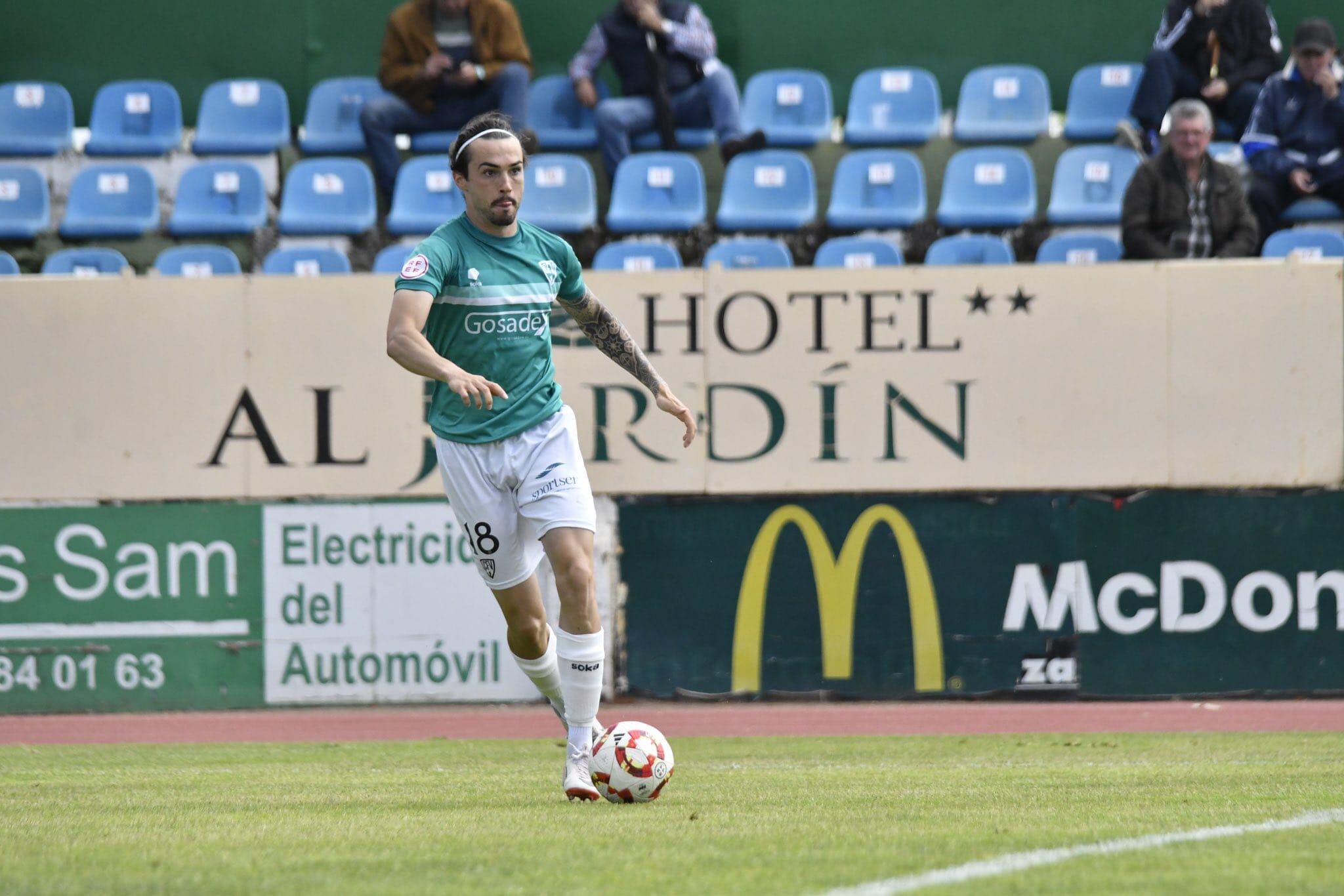 Carlos Daniel Dorado nuevo defensa del Xerez Deportivo FC