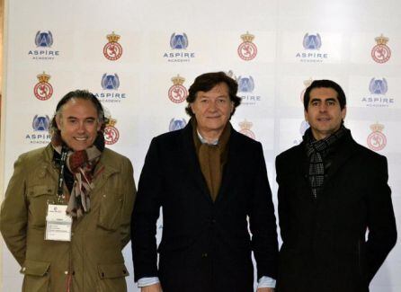 Felipe Llamazares e Ignacio Álvarez, junto a José Ramón Lete, presidente del CSD presente el sábado en el palco del Reino de León.