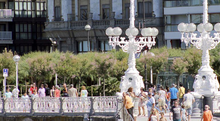 Paseo de la playa La Concha.